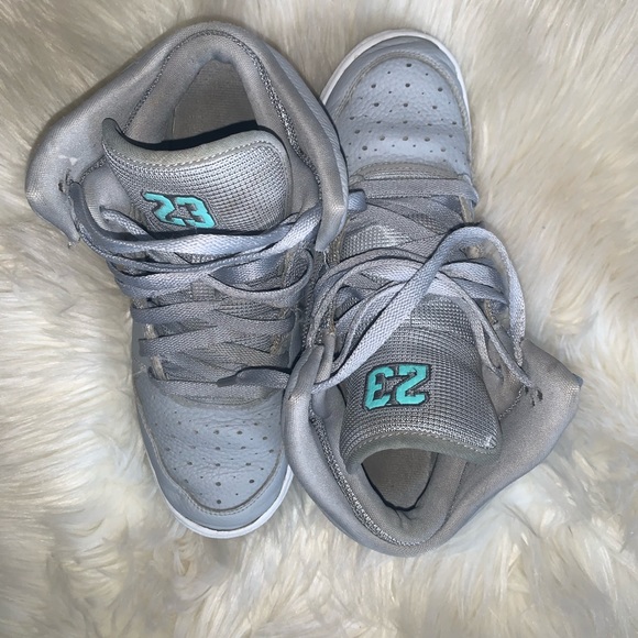 Air Jordans in good condition price firm - Picture 4 of 5